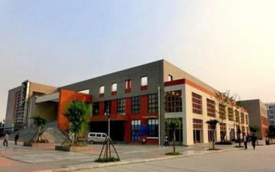 电子机械职业技术学院图书馆