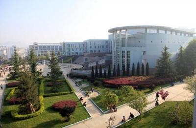 贵州工程应用技术学院五年制大专校园