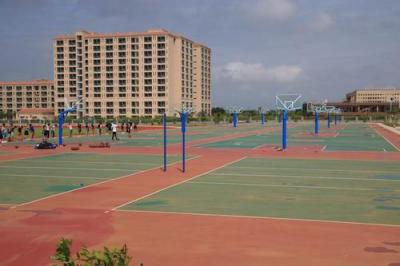 黔西南民族职业技术学院五年制大专篮球场