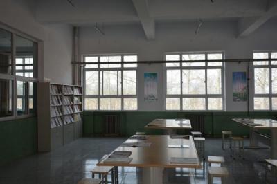 重庆工艺美术学校阅览室