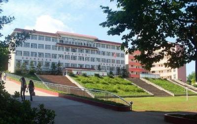 四川安岳中学2020年招生计划