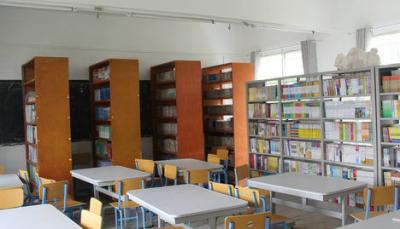 重庆合川龙市中学图书室