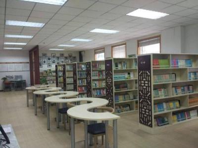 重庆潼南中学图书室