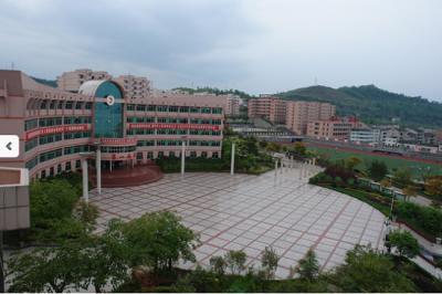 重庆忠县中学校园