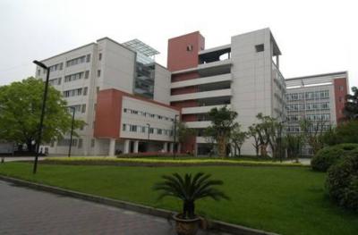 重庆江津中学教学楼