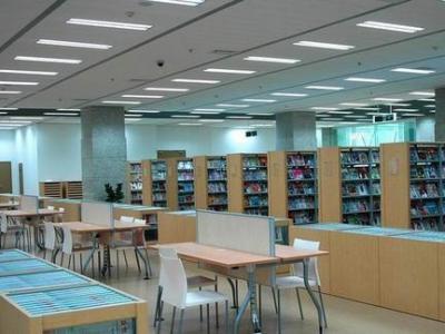 重庆万州高级中学阅览室