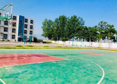 重庆长寿中学篮球场