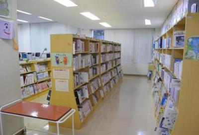 重庆安富中学图书室