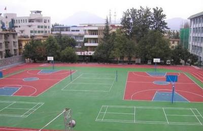 重庆第十一中学篮球场