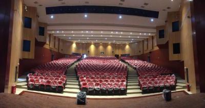 重庆商务职业学院五年制大专礼堂