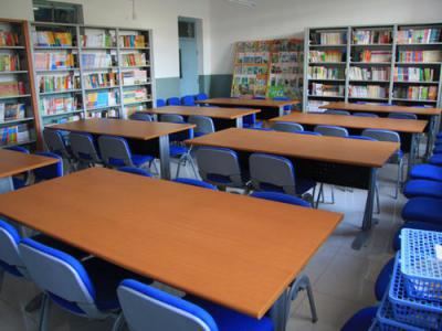 重庆开州区职业教育中心五年制大专阅览室