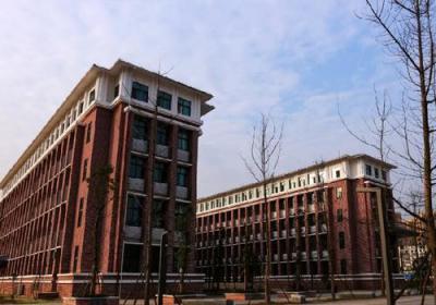 重庆资源与环境保护职业学院宿舍楼
