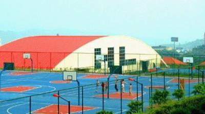 重庆海联职业技术学院篮球场