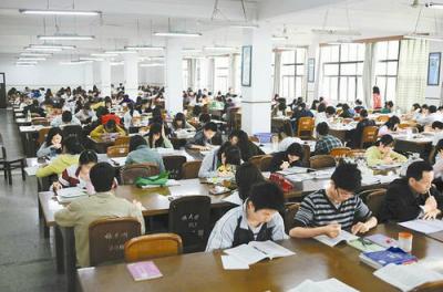 实验学校自习室