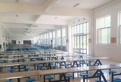 成都第三中学食堂