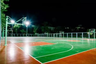 云南工业高级技工学校篮球场