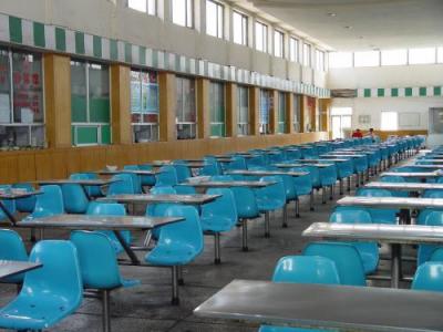 云南省电子信息高级技工学校食堂