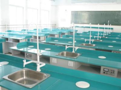 第一中学实验室