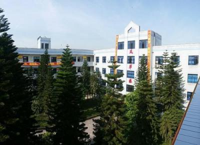 第三中学校园一角