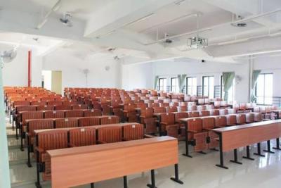 临翔第一中学阶梯教室