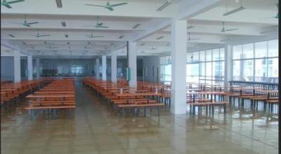 泸州市长江学校食堂