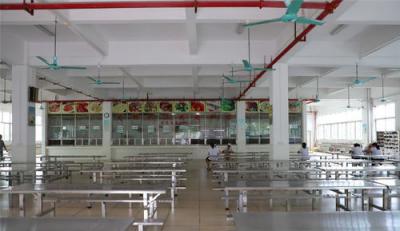 四川省德阳中学食堂