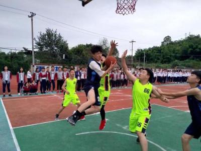 三台县第一中学篮球赛