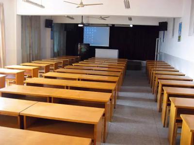 黎平中等职业技术学校教室
