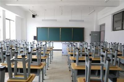 普安中等职业学校教室