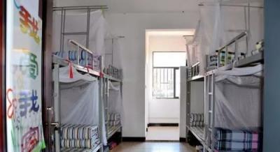 老池乡中学宿舍