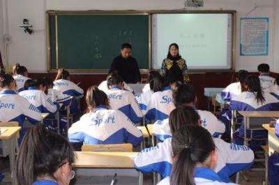 射洪县柳树中学教室