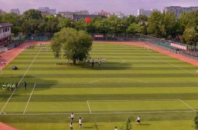 贵州省冶金建设公司技工学校足球场