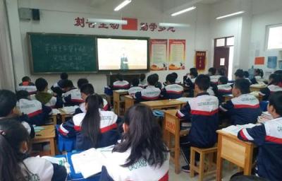 资阳市雁江区堪嘉镇塘池中学教室