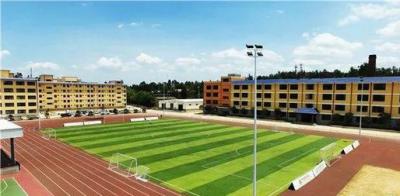 昆明海亦丰中学足球场