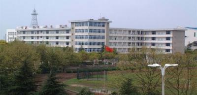 杭州万向职业技术学院五年制大专教学楼