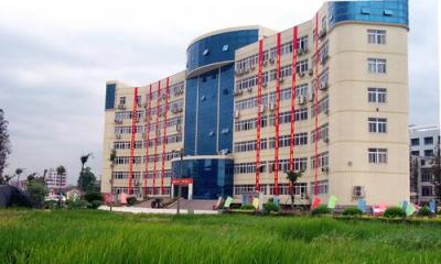 温州科技职业学院五年制大专综合楼