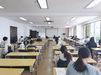 四川天一学院五年制大专教室