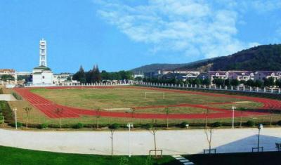 无锡南洋职业技术学院足球场