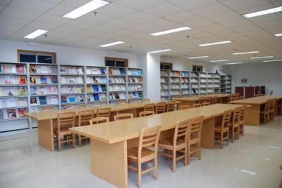苏州健雄职业技术学院阅览室