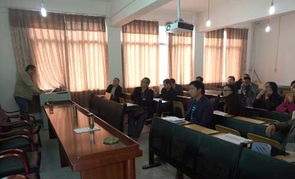 白花中学家长会