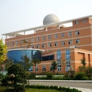 广安代市中学行政楼