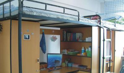 四川省渠县临巴中学宿舍