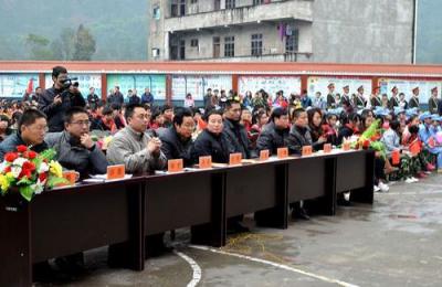 堡子中学校园活动