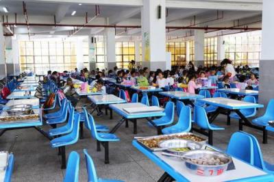 通川区蒲家中学食堂