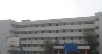 四川省通江中学办公楼