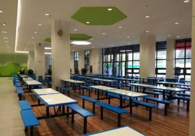 南京行知实验中学食堂