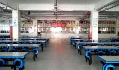 特殊教育学校食堂