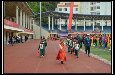 四川马尔康中学怎么样