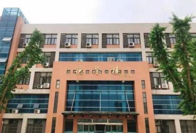 江苏省沭阳高级中学教学楼