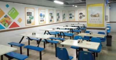 成都交通高级技工学校食堂